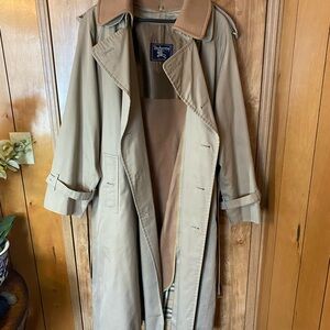 Burberry Beige Trench Coat for Men